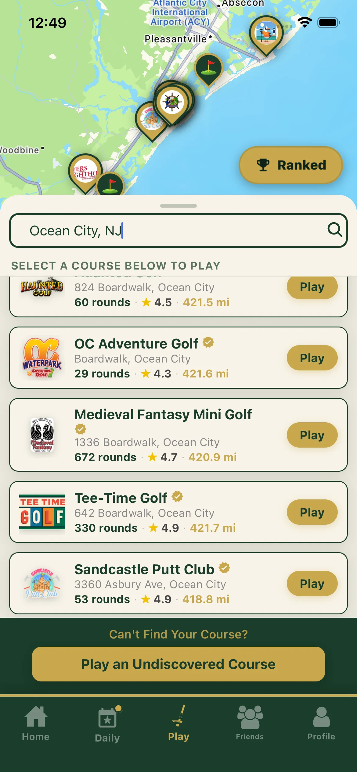 TallyHo Golf course finder showing nearby mini golf courses on a map with rounds played, star ratings and a Play button for each venue